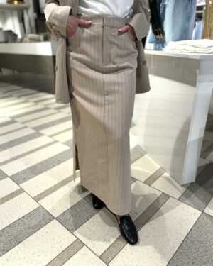 JoelleGZ pinstripe HW skirt Sand Pinstripe