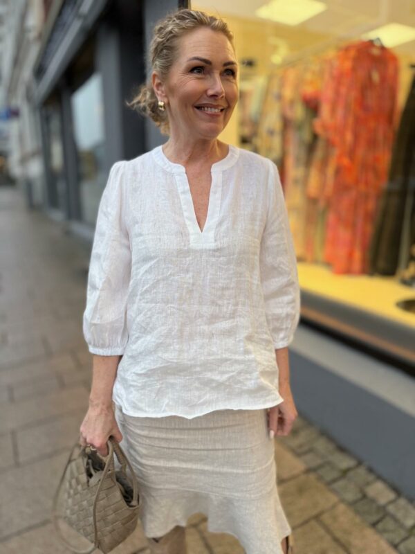 Tanja Linen Blouse Offwhite