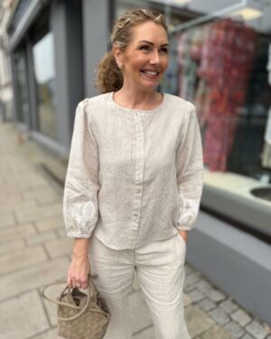 Ida Linen Blouse Sand/ Offwhite