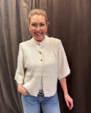 Benuta Fluffy Knit Cardigan