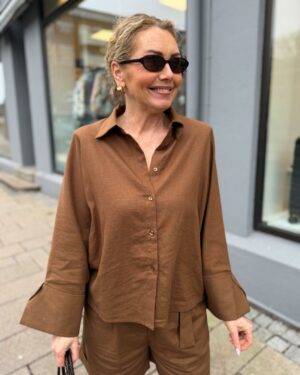 Atari Linen shirt