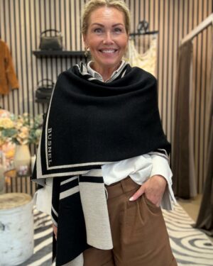 Garbo Poncho