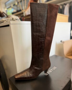 GZbobbie croco boots