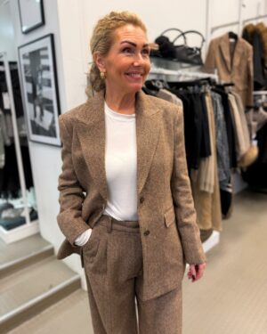 Abby Herringbone Blazer