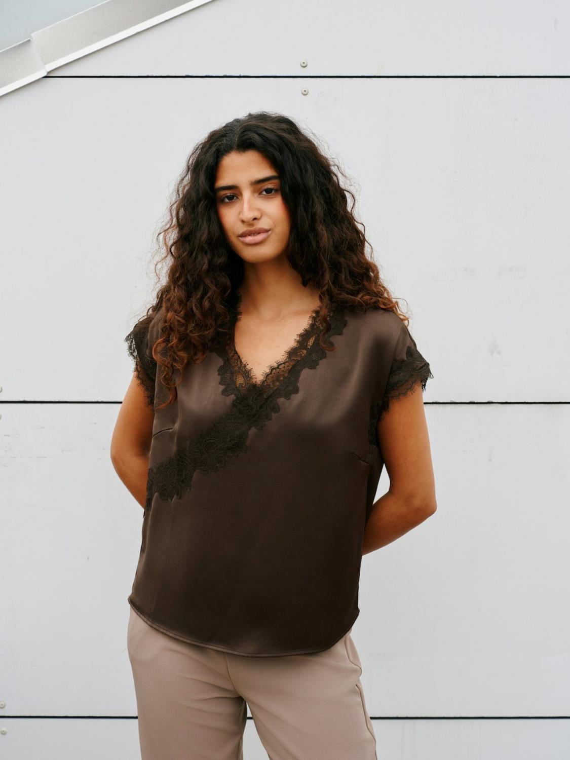 Benera Heavy Sateen Lace Blouse